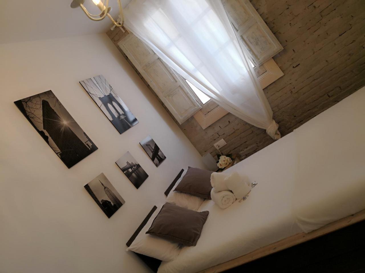 Suites By Eric Olsan Valencia Luaran gambar