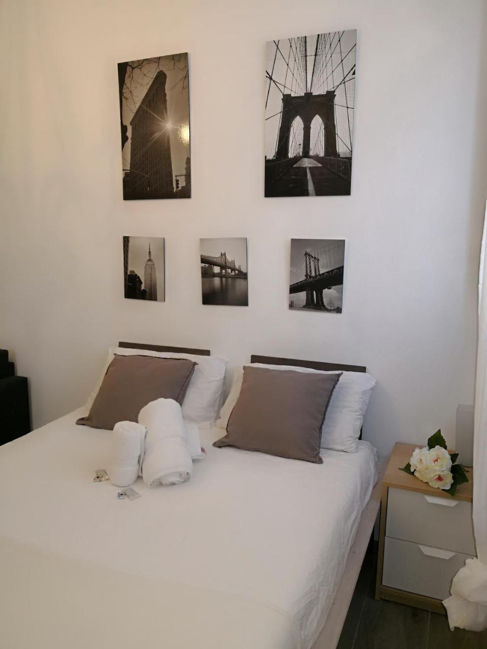 Suites By Eric Olsan Valencia Luaran gambar